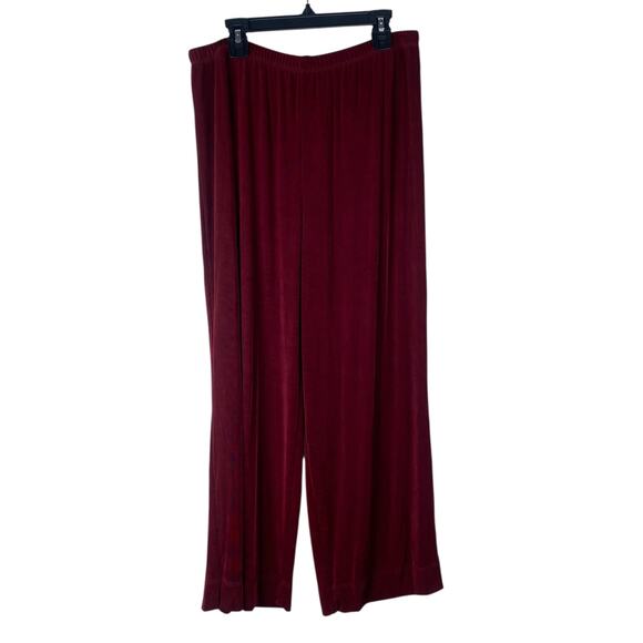 Chico's Travlers Burgundy Red Pull On Elastic Waist Cropped Pants SZ 2/M - Picture 1 of 5